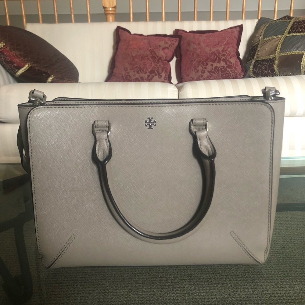 Tory Burch bag with shoulder strap!
